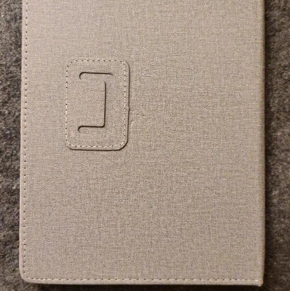 MediaTek 10.1 inch android Tablet - Picture 11 of 14